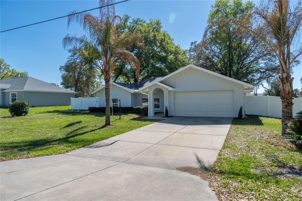 5912 Southwest 111th Pl Road Ocala, FL 34476 - Photo 3 of 31