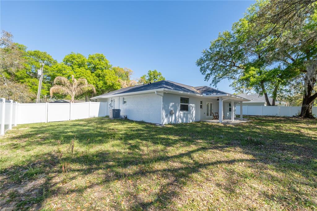 5912 Southwest 111th Pl Road Ocala, FL 34476 - Photo 6 of 31