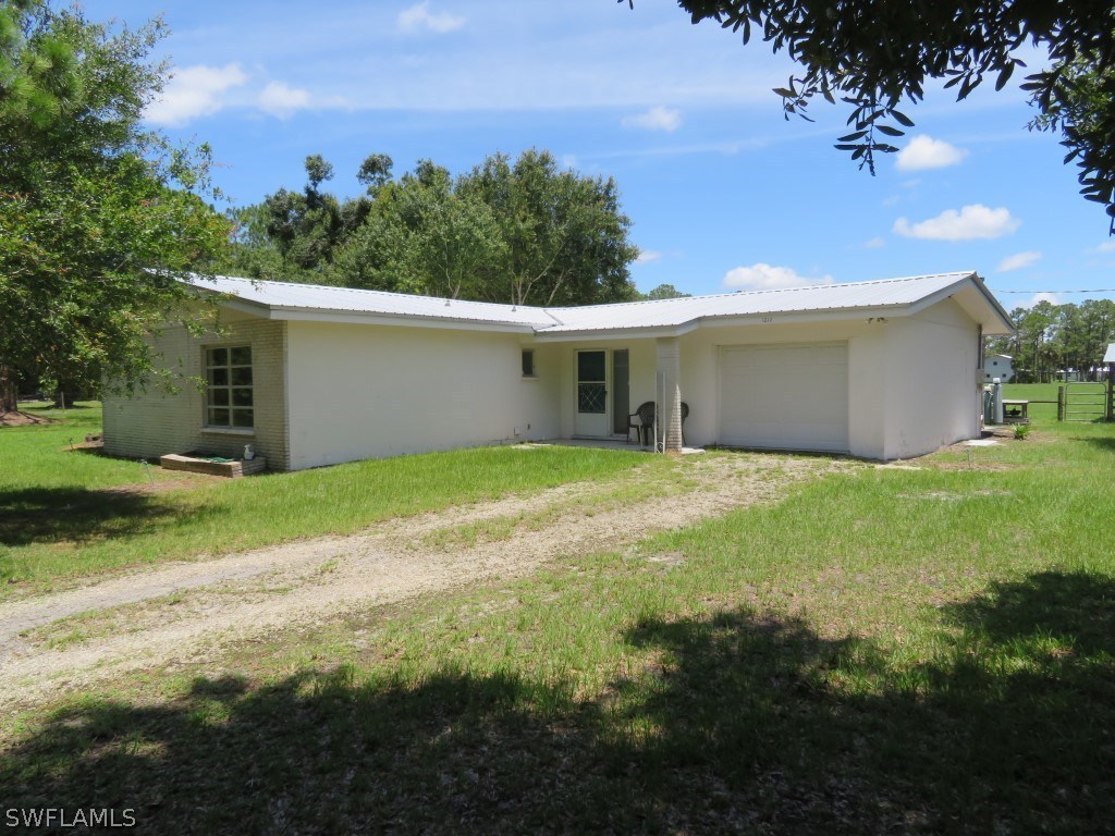1212 Nobles Road LaBelle, FL 33935 - Photo 1 of 20 Gallery Image 1
