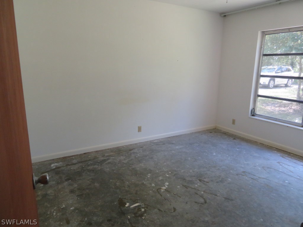 1212 Nobles Road LaBelle, FL 33935 - Photo 12 of 20 Gallery Image 12