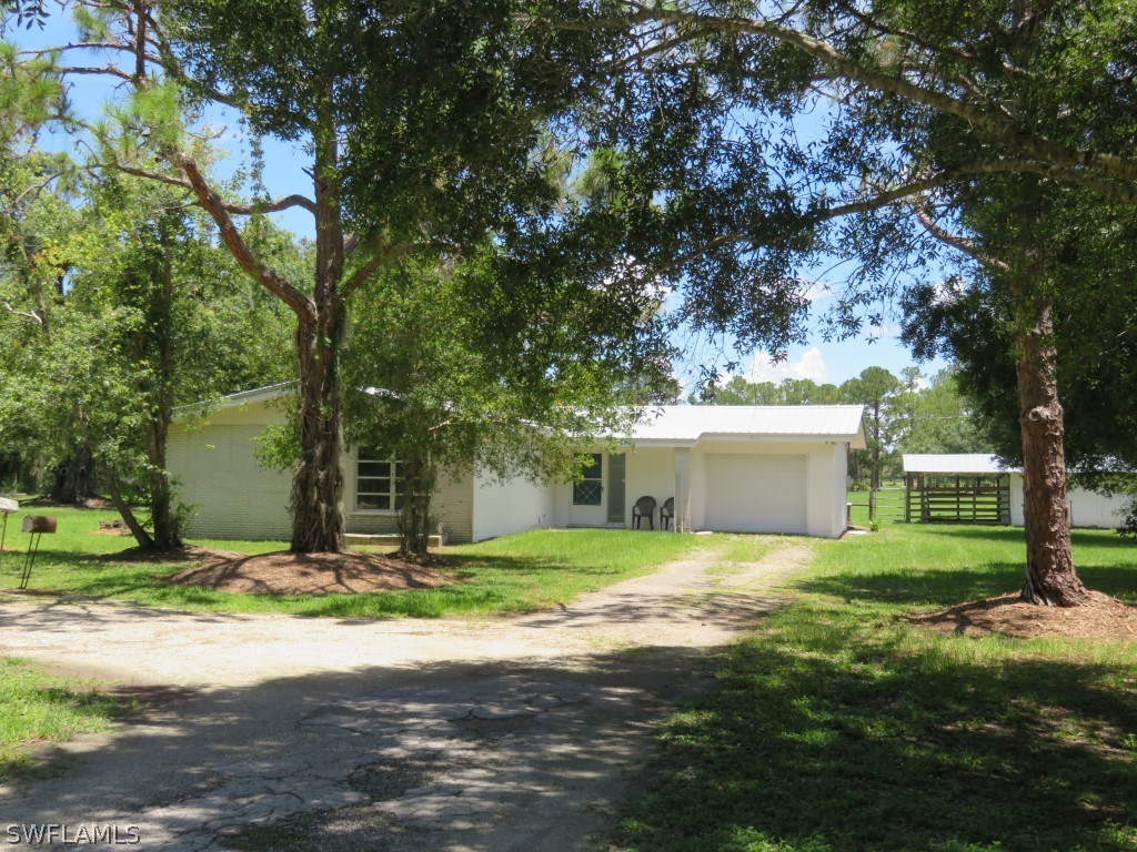 1212 Nobles Road LaBelle, FL 33935 - Photo 2 of 20 Gallery Image 2