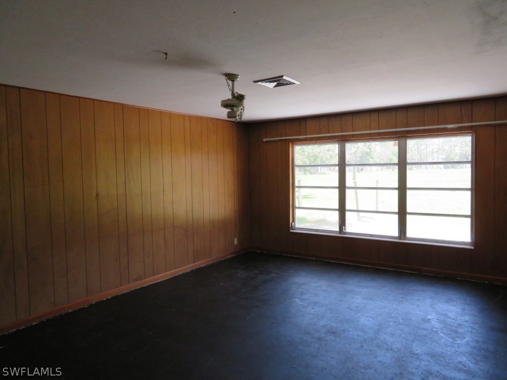 1212 Nobles Road LaBelle, FL 33935 - Photo 6 of 20 Gallery Image 6