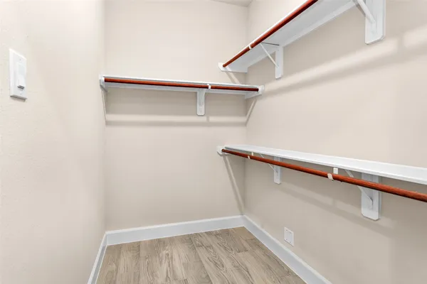 $1,600 | 496 Golden Street, Unit A, Willis, TX 77378