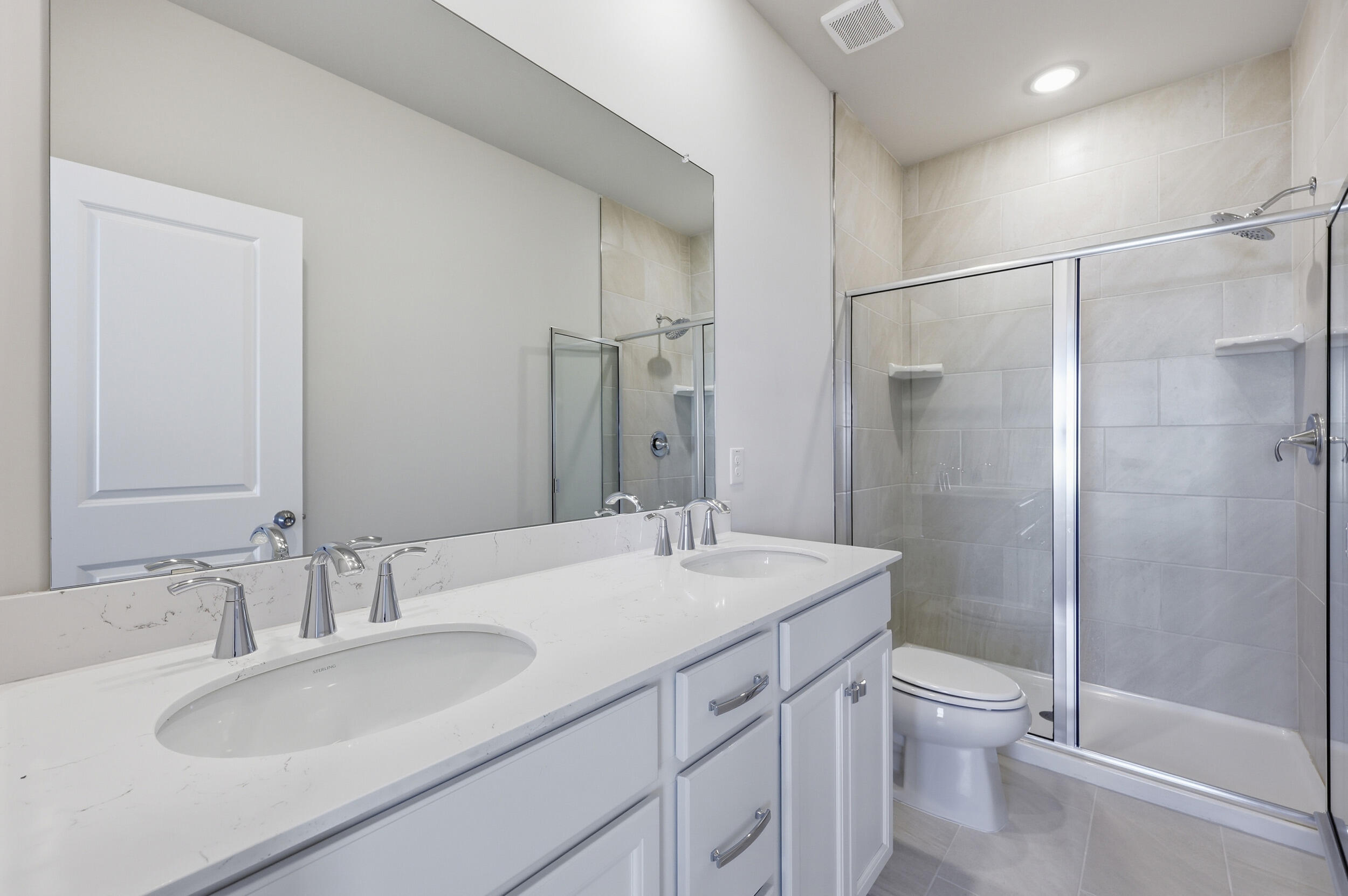 140 Buck Fever Lane Summerville, SC 29486 - Photo 43 of 54 Primary Bath