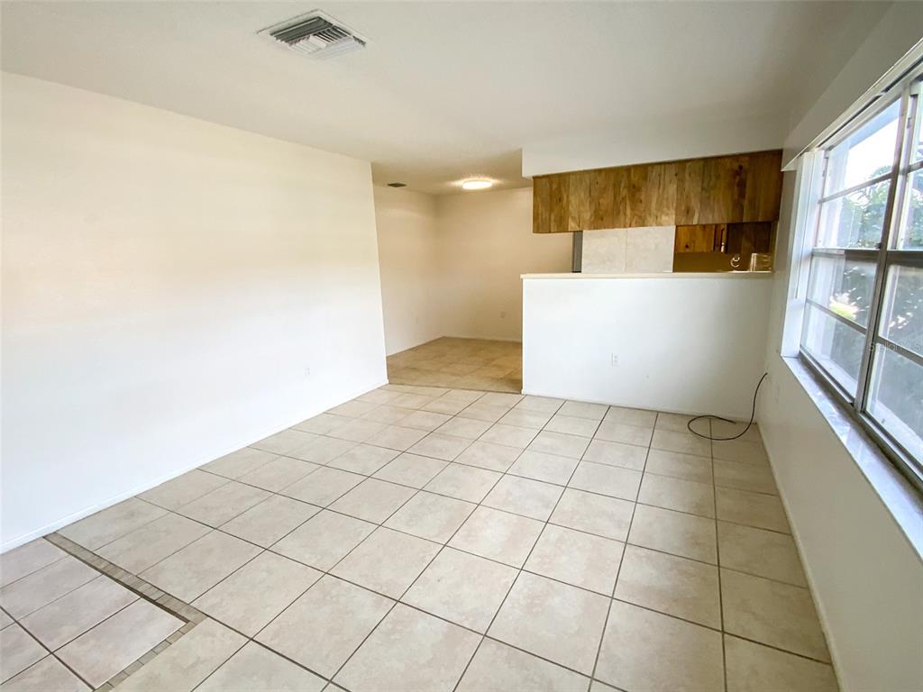 6036 Chesham Drive, Unit 5 New Port Richey, FL 34653 - Photo 7 of 25