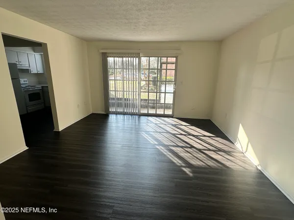 $1,200 | 5201 Atlantic Boulevard, Unit 37, Jacksonville, FL 32207