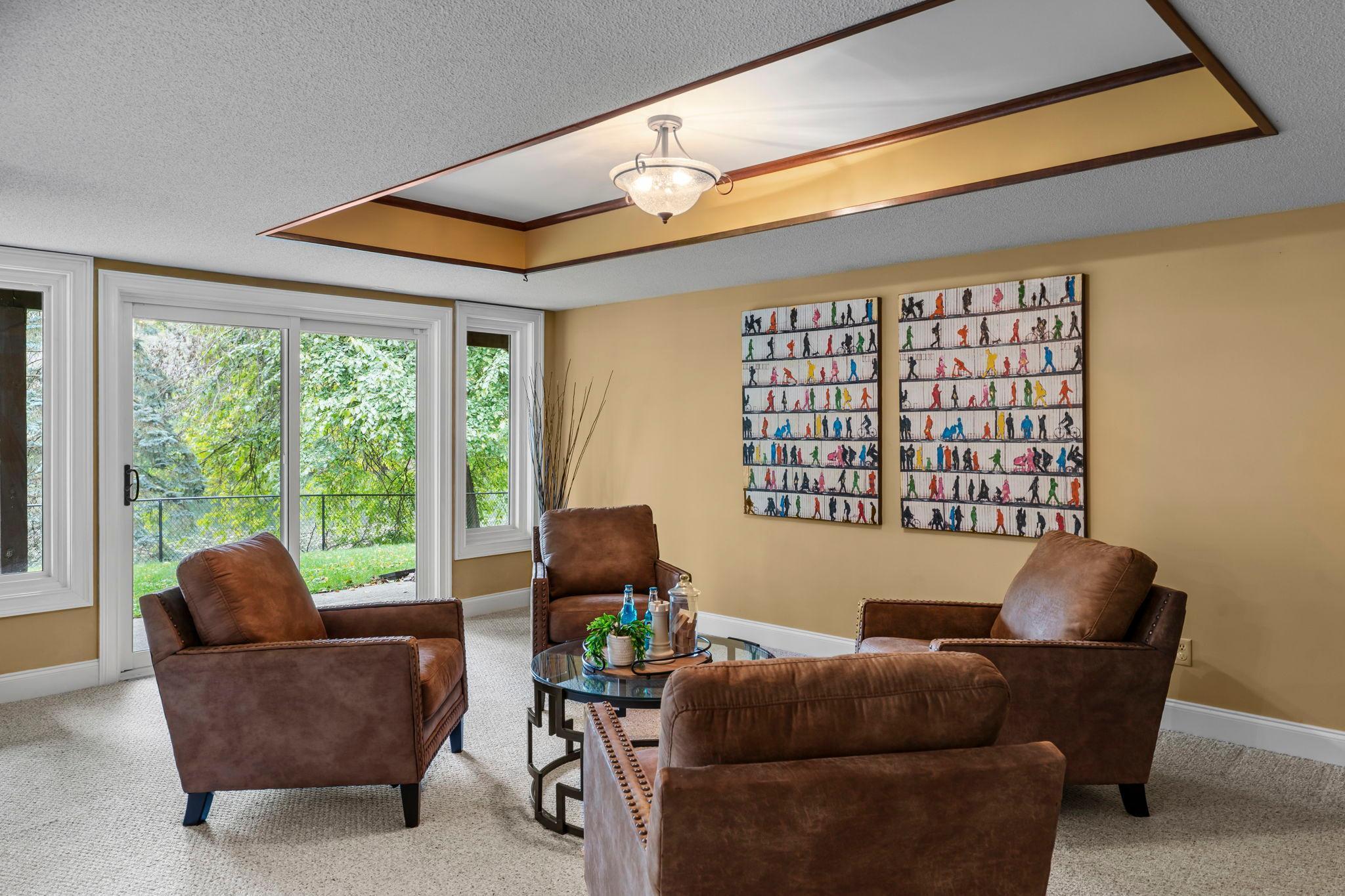 8611 Chalet Road Bloomington, MN 55438 - Photo 23 of 33 Gallery Image 23