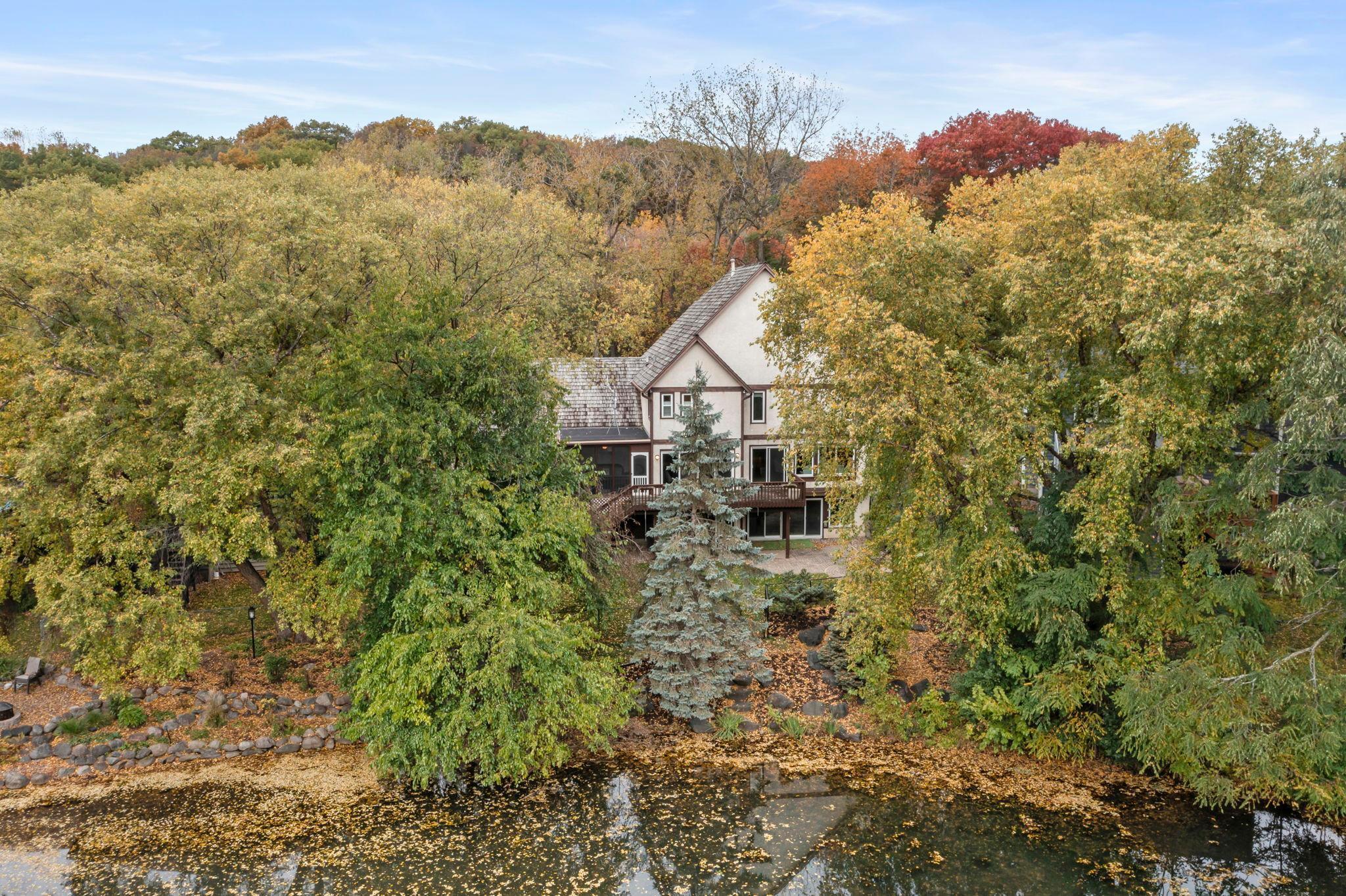 8611 Chalet Road Bloomington, MN 55438 - Photo 33 of 33 Gallery Image 33