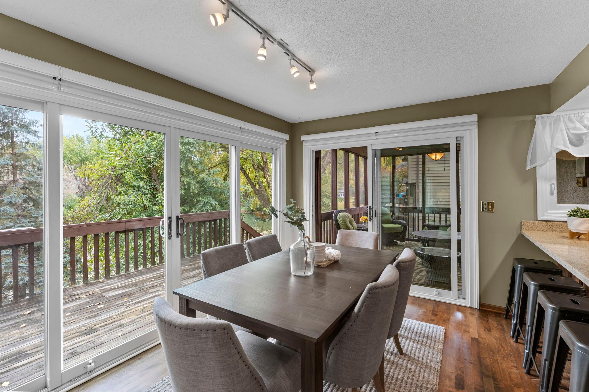 8611 Chalet Road Bloomington, MN 55438 - Photo 8 of 33 Gallery Image 8