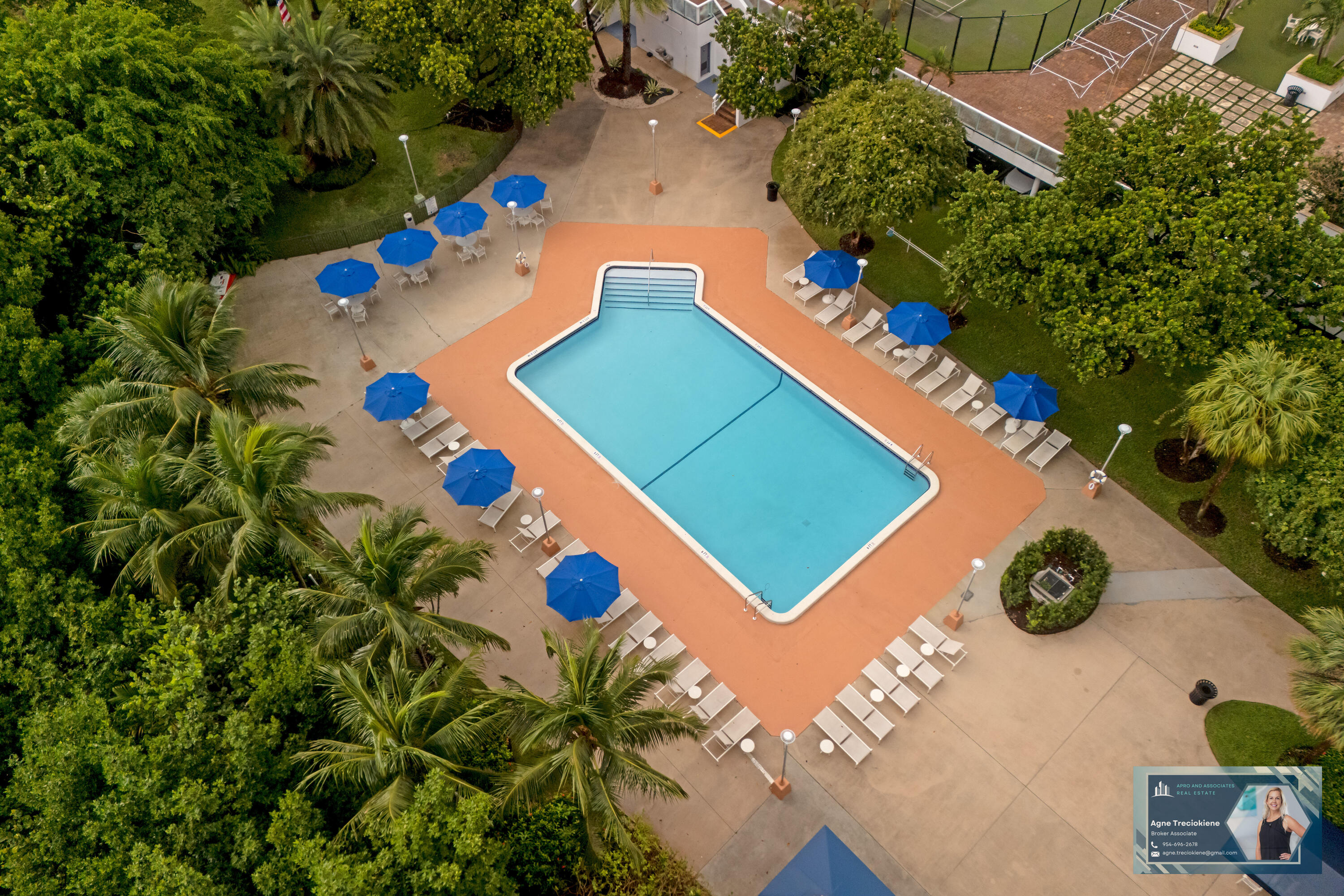 2801 Northeast 183rd Street, Unit 1606W Aventura, FL 33160 - Photo 48 of 53 DJI_20250823131416_0052_D