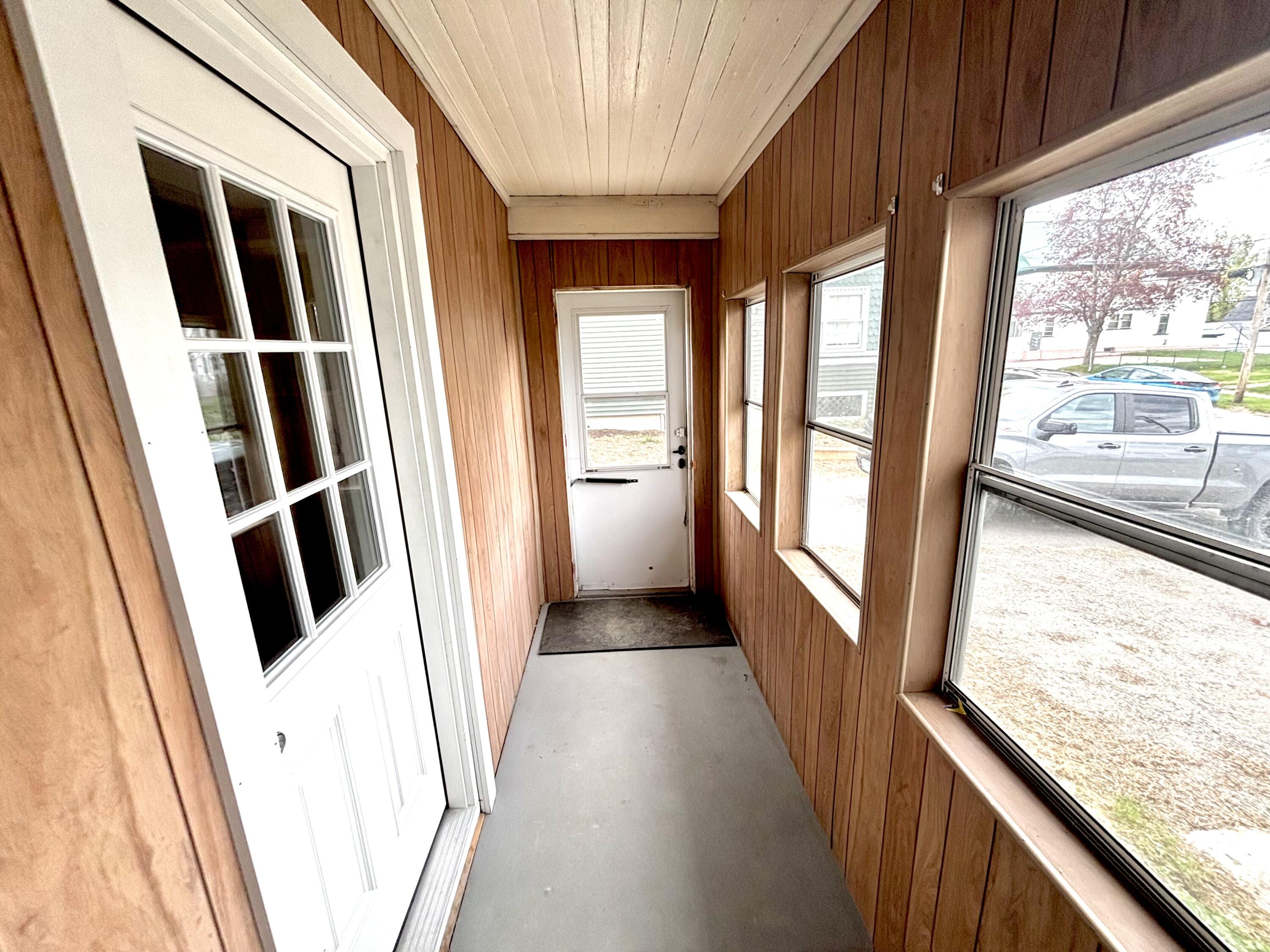 94 Lincoln Street Millinocket, ME 04462 - Photo 22 of 42 IMG_6146