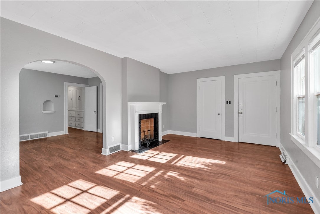 2030 Wyndhurst Road Toledo, OH 43607 - Photo 10 of 36 Gallery Image 10