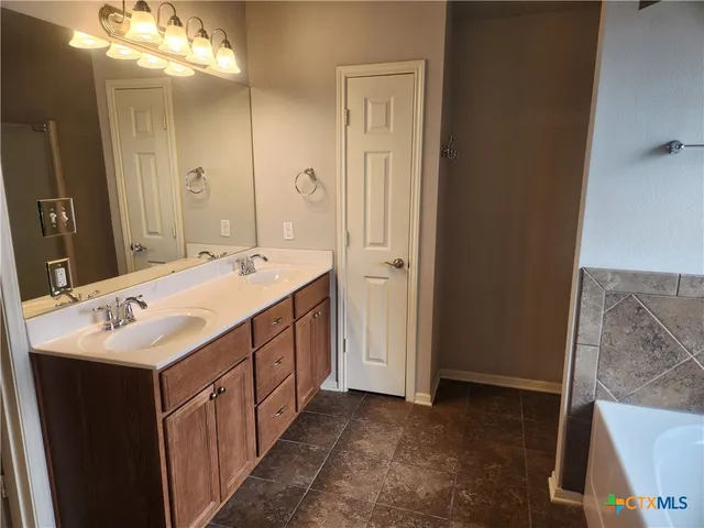 $1,695 | 5615 Fair Hill Drive, Temple, TX 76502