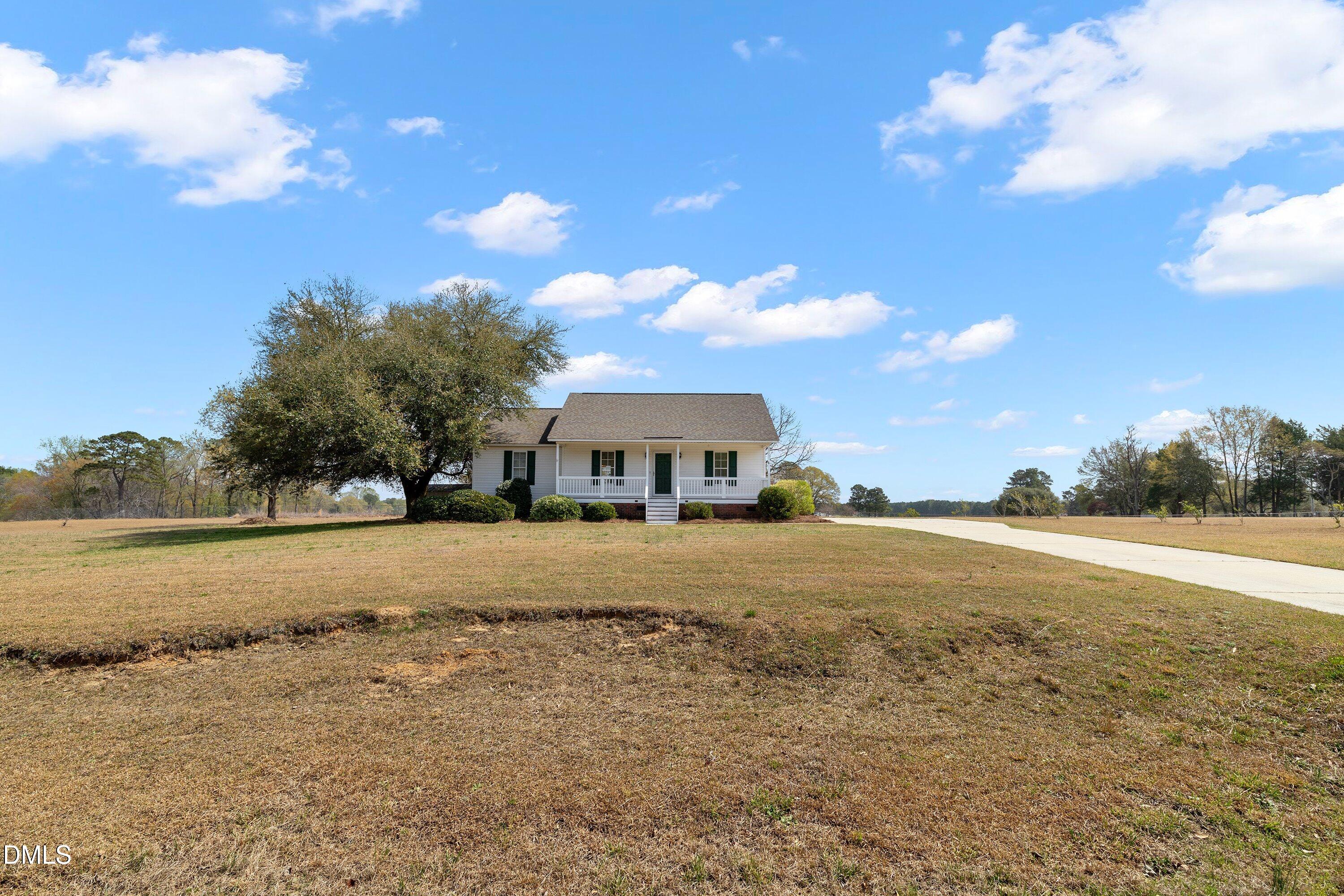 100 Trail Ridge Drive Benson, NC 27504 - Photo 3 of 44 03-100 Trail Ridge Dr_9766