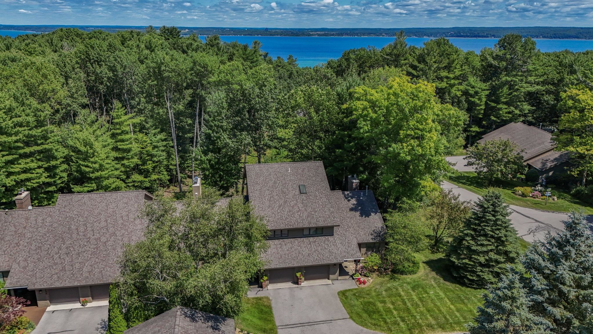 6434 Mission Ridge Traverse City, MI 49686 - Photo 51 of 73 1925218-4f51f6db-e6f7-4045-8b4f-2d0f44cb4c09.JPG