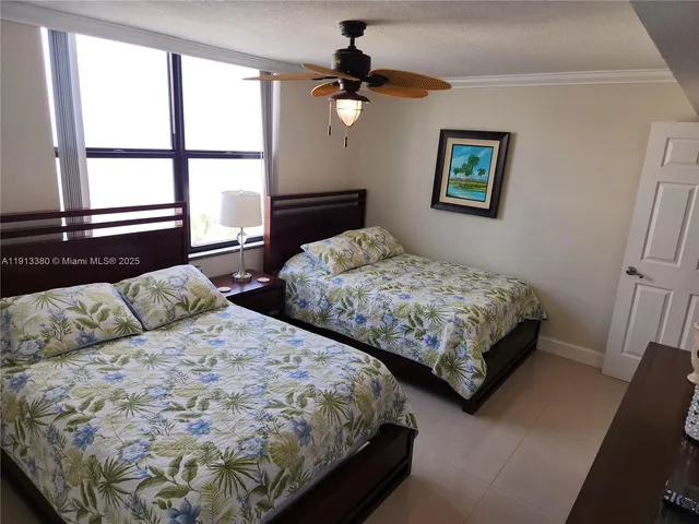 $3,900 | Millionaire's Row, Miami Beach, FL 33140