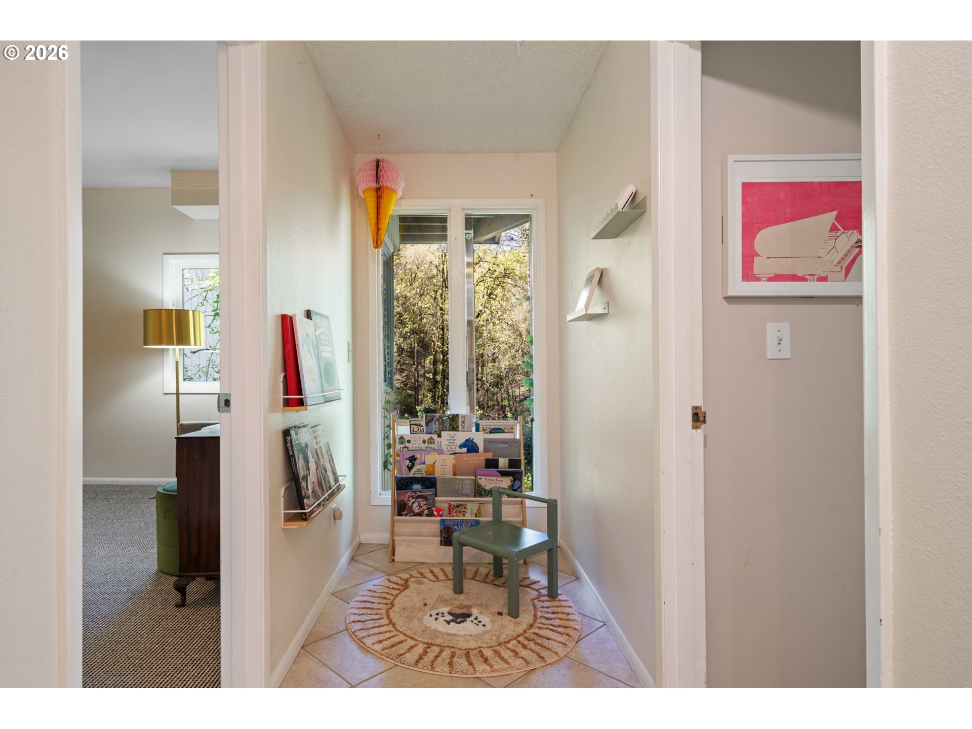 2637 Southwest Patton Court Portland, OR 97201 - Photo 18 of 34