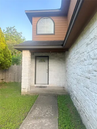 $2,500 | 13609 Letti Lane, Pflugerville, TX 78660