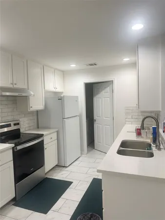 $2,500 | 13609 Letti Lane, Pflugerville, TX 78660