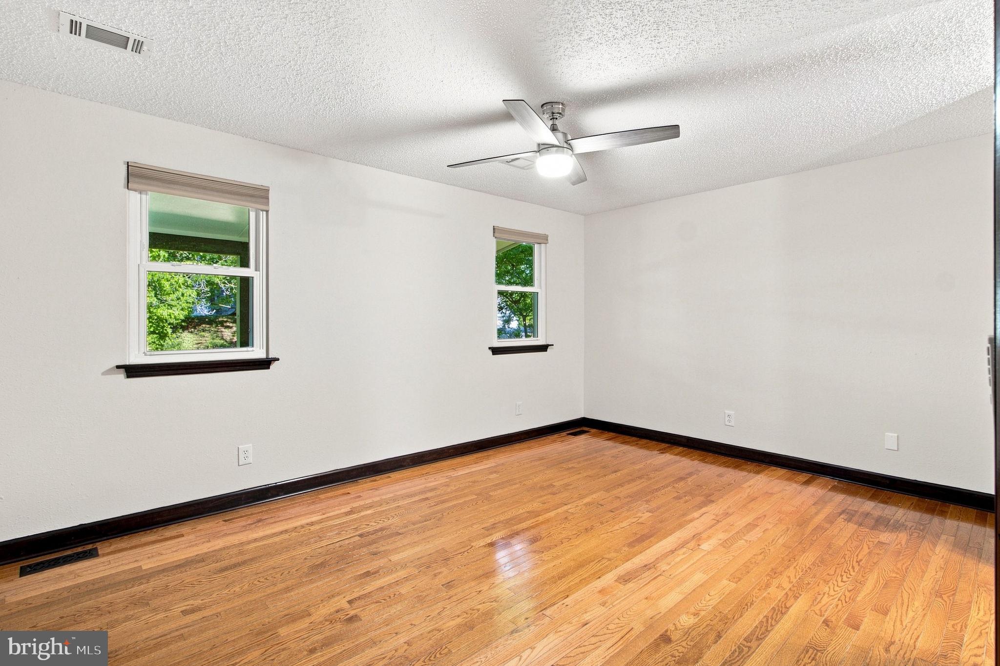 160 Choptank Road Stafford, VA 22556 - Photo 17 of 54 Main Floor Bedroom with En-Suite