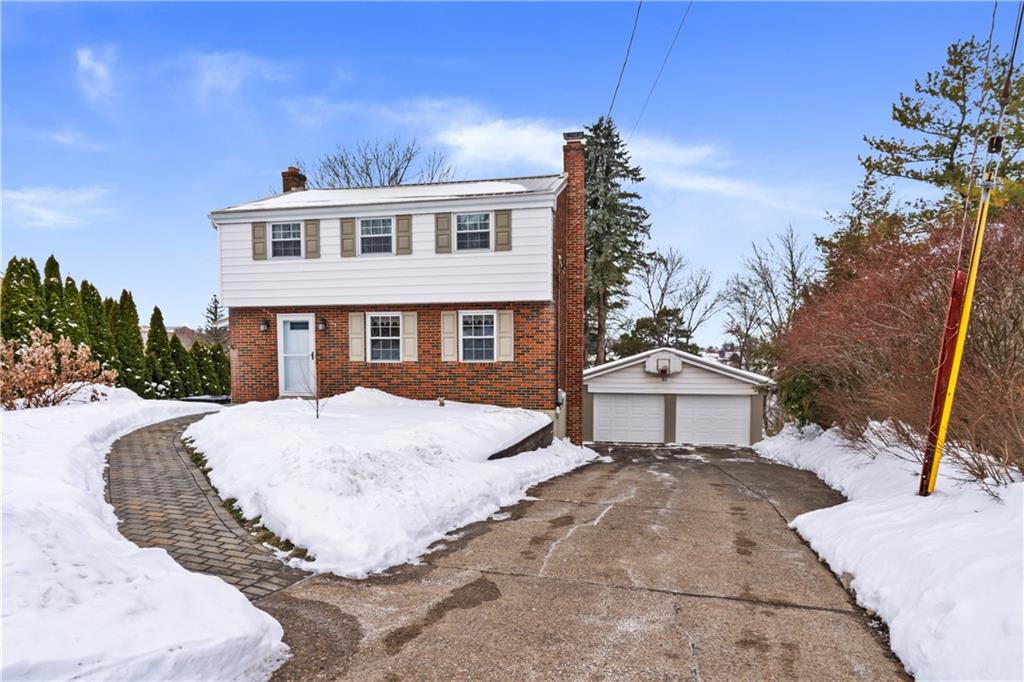 120 Mallard Drive McKees Rocks, PA 15136 - Photo 2 of 29