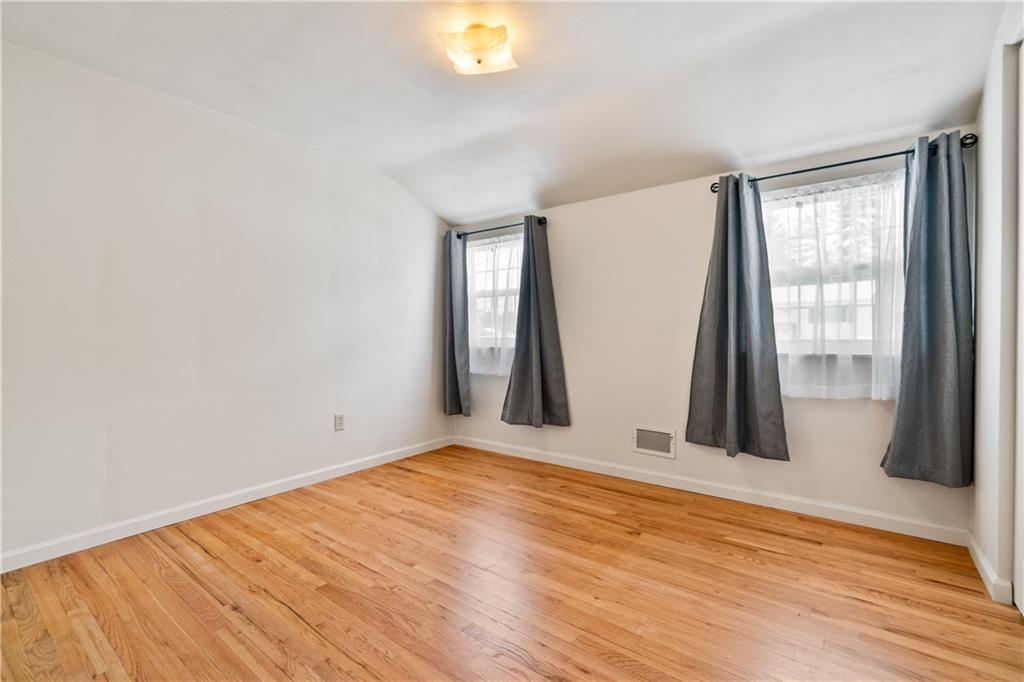 120 Mallard Drive McKees Rocks, PA 15136 - Photo 23 of 29