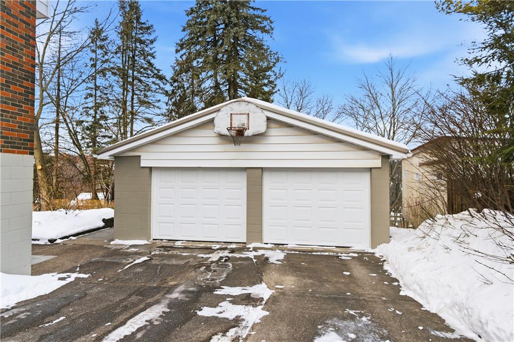 120 Mallard Drive McKees Rocks, PA 15136 - Photo 28 of 29