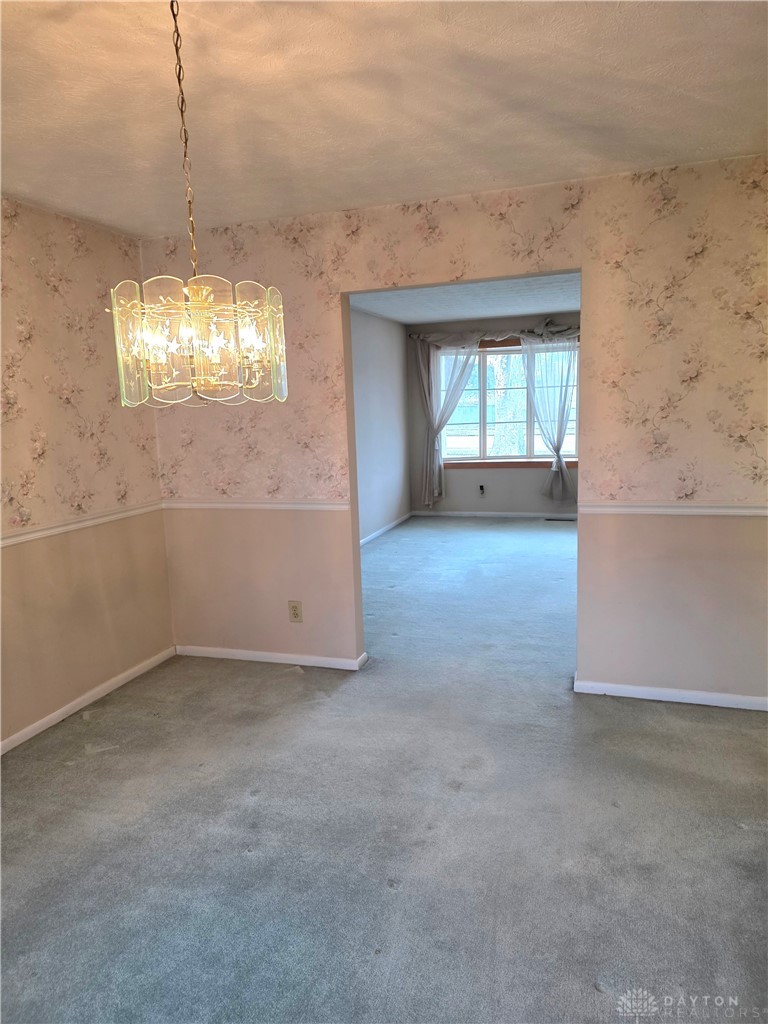 9920 Sheehan Road Dayton, OH 45458 - Photo 12 of 46