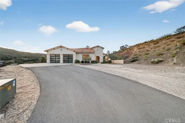$2,499,999 | 43754 De Luz Road, Temecula, CA 92590