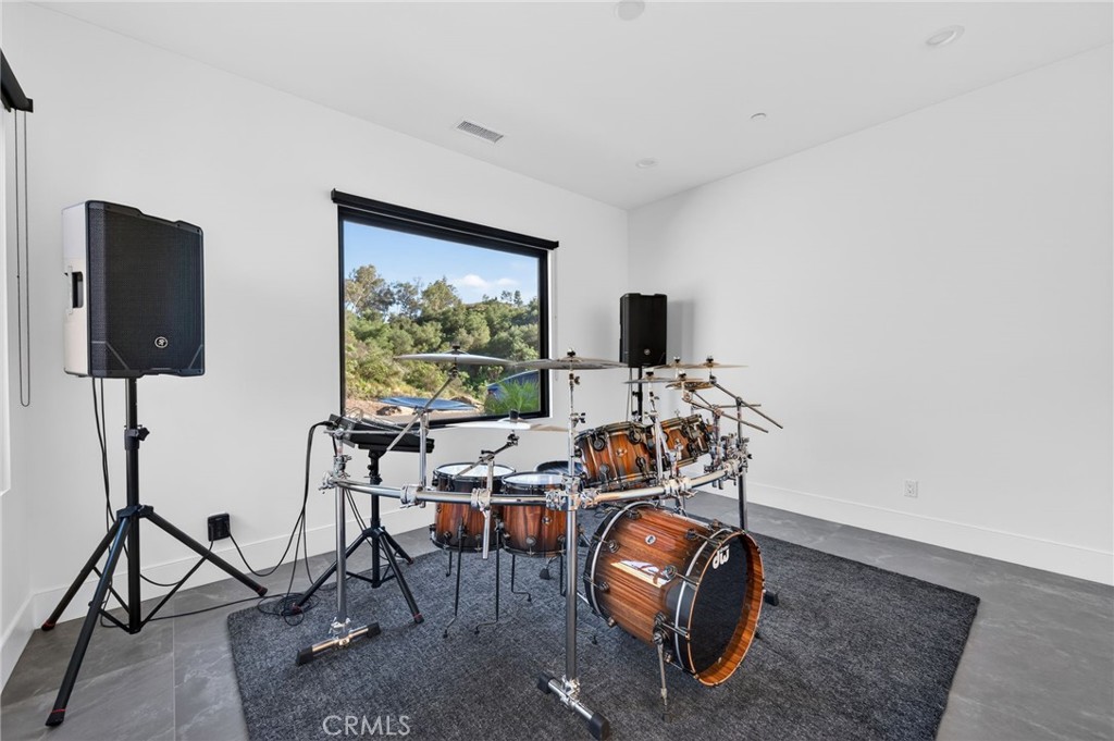 43754 De Luz Road Temecula, CA 92590 - Photo 56 of 74 a view of a workspace with furniture