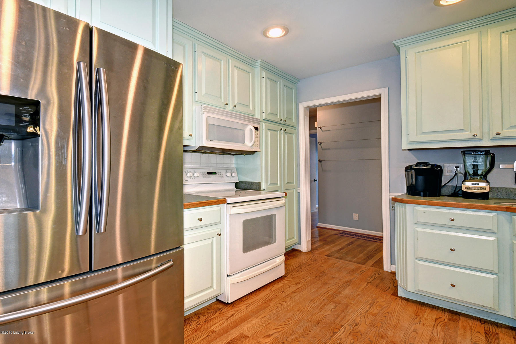 3047 Radiance Road Louisville, KY 40220 - Photo 13 of 28 Radiance by C W Davis0009