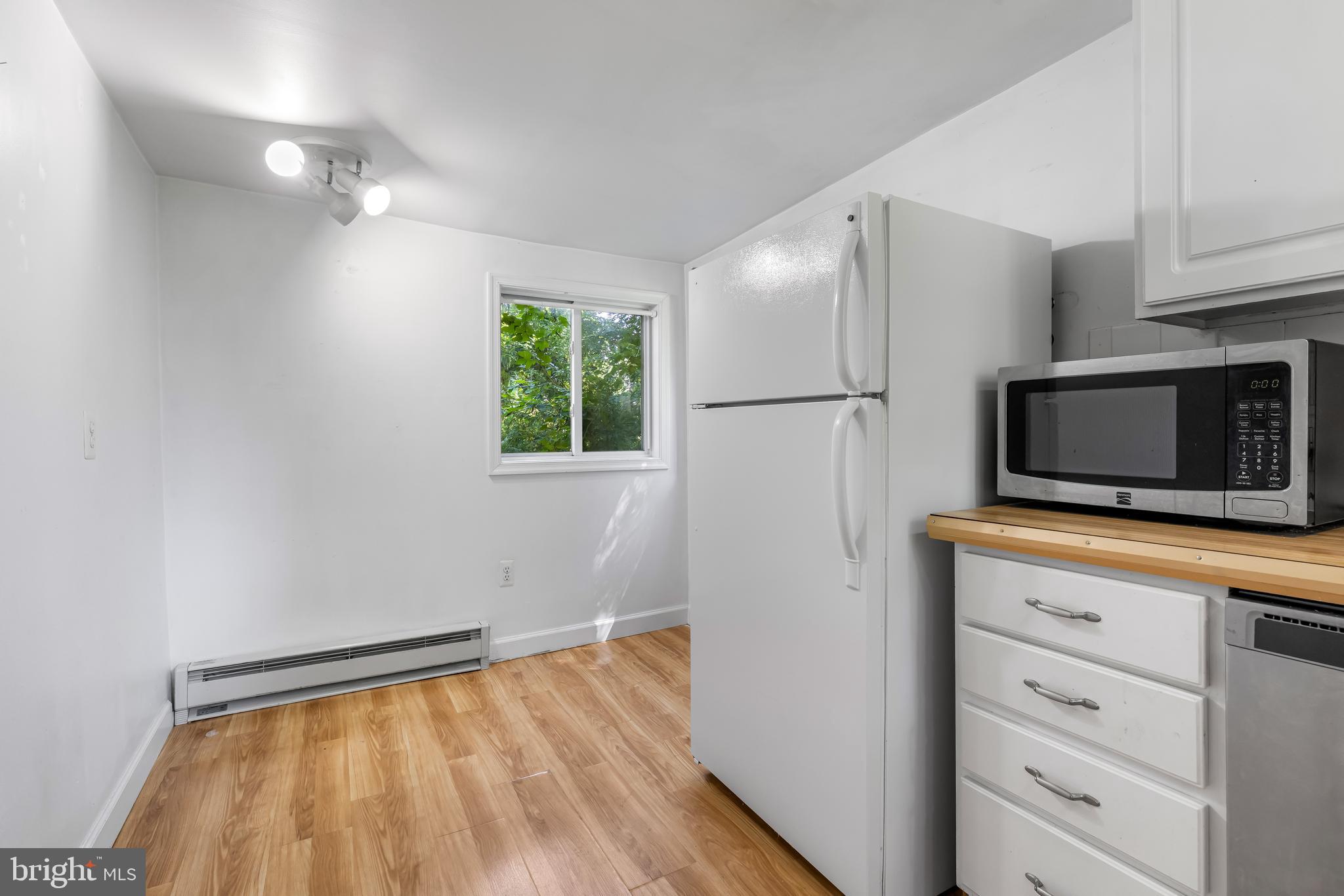1903 Old Court Road Baltimore, MD 21204 - Photo 78 of 88 Kitchen unit 3