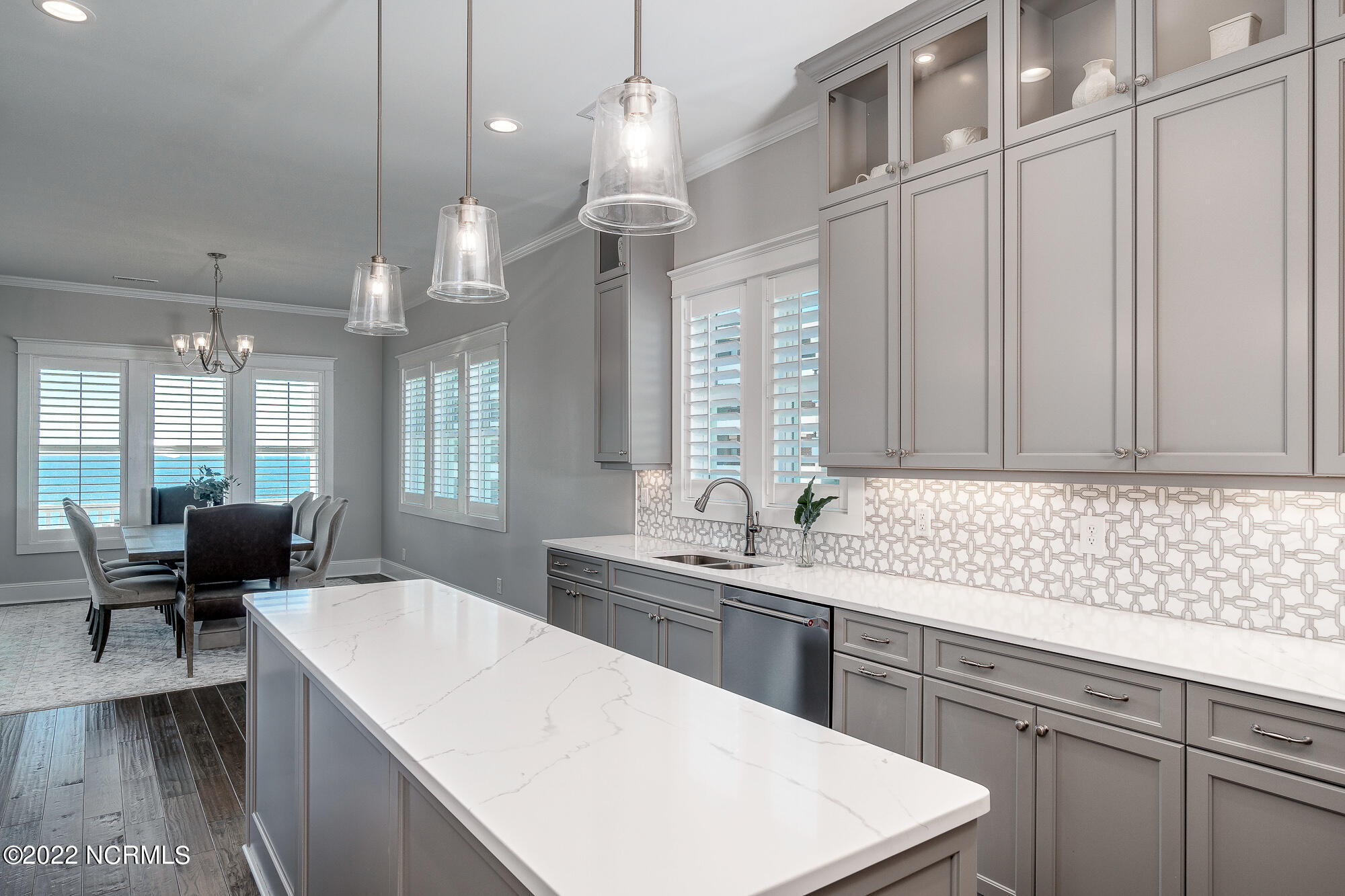 134 Ocean Bluff Drive Atlantic Beach, NC 28512 - Photo 16 of 64 Large gourmet kitchen