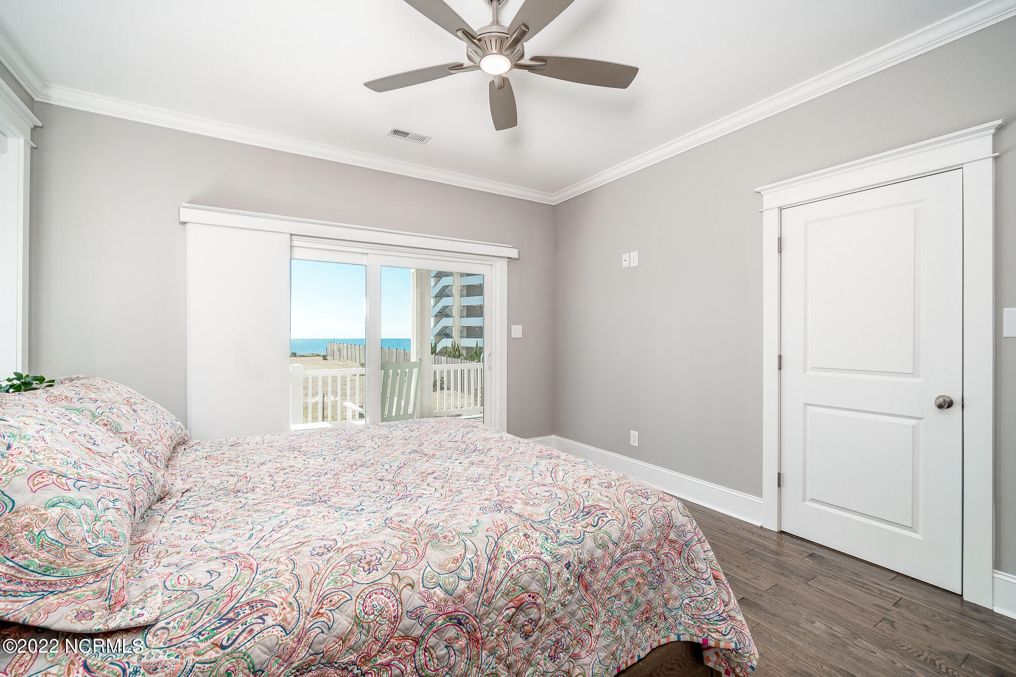 134 Ocean Bluff Drive Atlantic Beach, NC 28512 - Photo 29 of 64 Guest bedroom 1