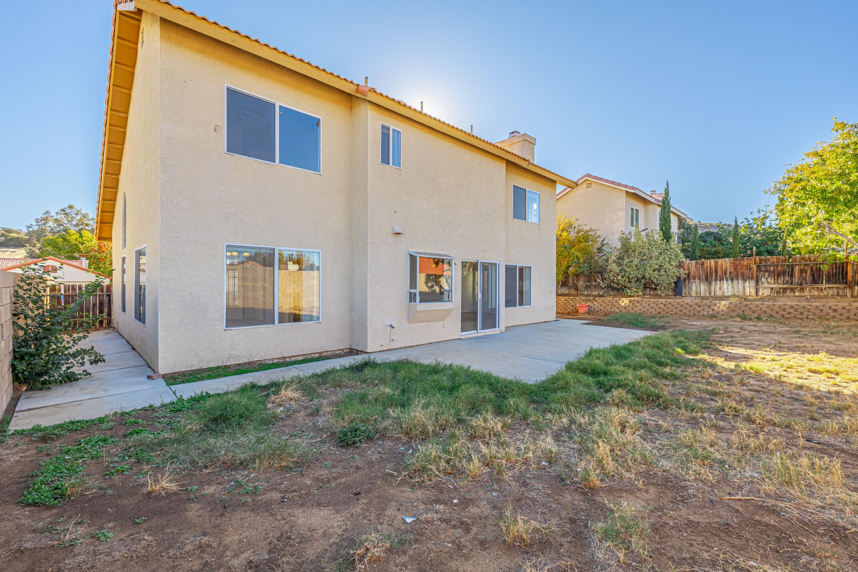 3141 Hampton Road Palmdale, CA 93551 - Photo 20 of 35 JMY_0293-HDR
