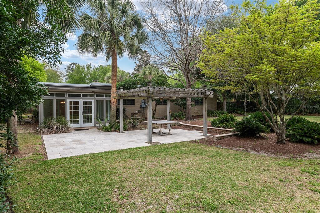 2111 Southwest 44th Avenue Gainesville, FL 32608 - Photo 3 of 92