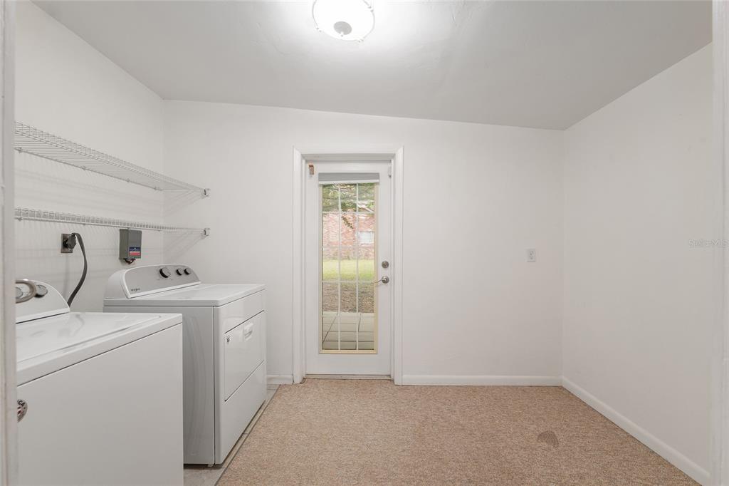 2111 Southwest 44th Avenue Gainesville, FL 32608 - Photo 47 of 92