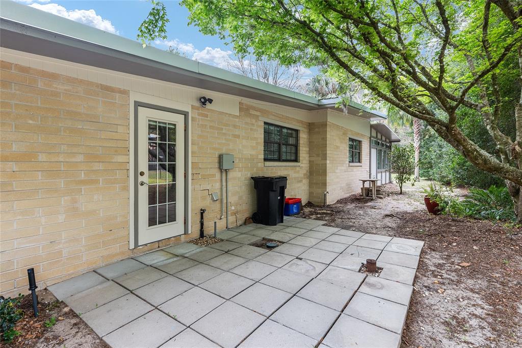 2111 Southwest 44th Avenue Gainesville, FL 32608 - Photo 48 of 92