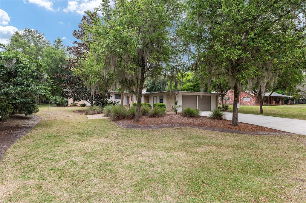 2111 Southwest 44th Avenue Gainesville, FL 32608 - Photo 59 of 92