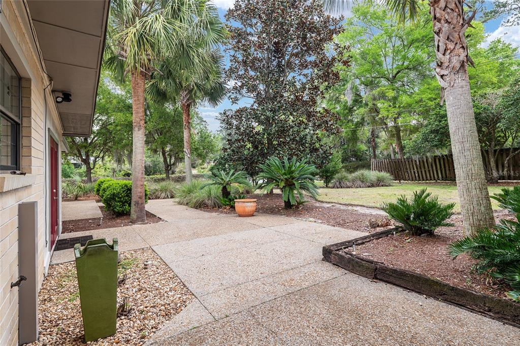 2111 Southwest 44th Avenue Gainesville, FL 32608 - Photo 90 of 92