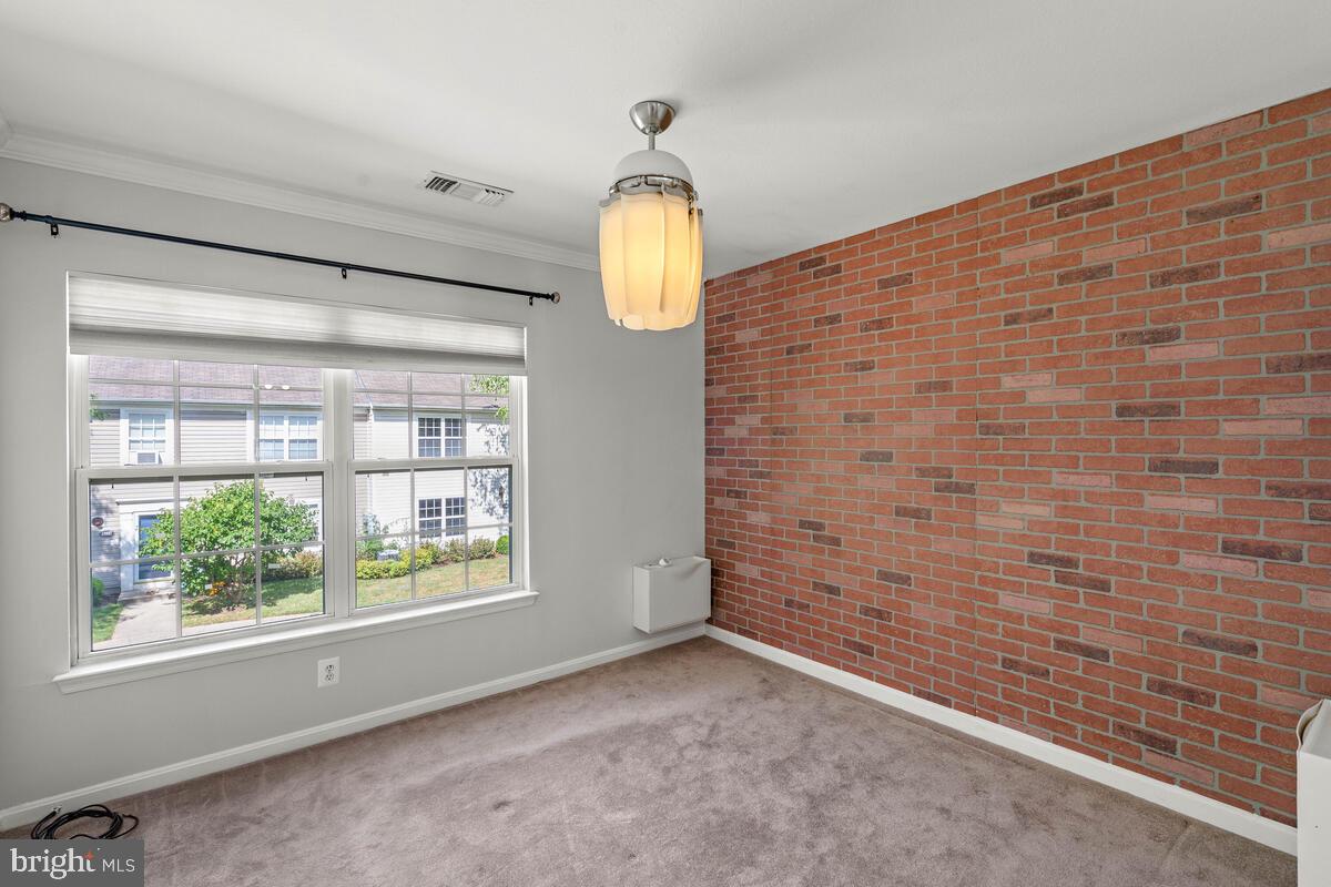 43579 Patching Pond Square Ashburn, VA 20147 - Photo 10 of 18 Primary bedroom