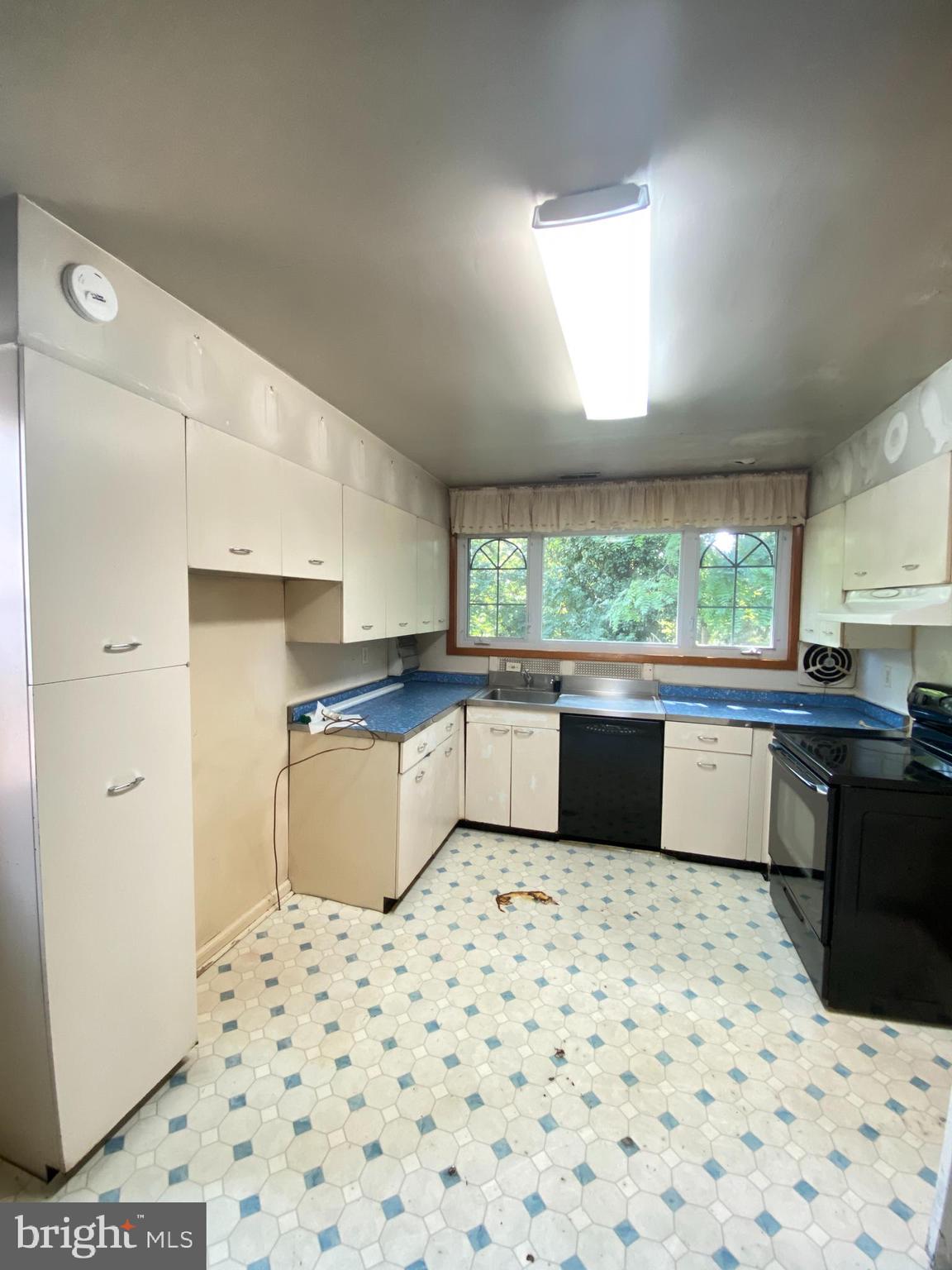 1010 Church Road Wyncote, PA 19095 - Photo 7 of 23