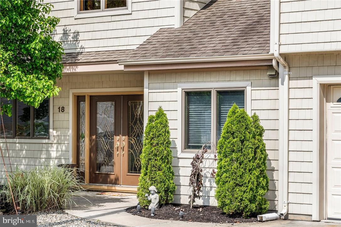 18 Sands Point Road Waretown, NJ 08758 - Photo 4 of 56