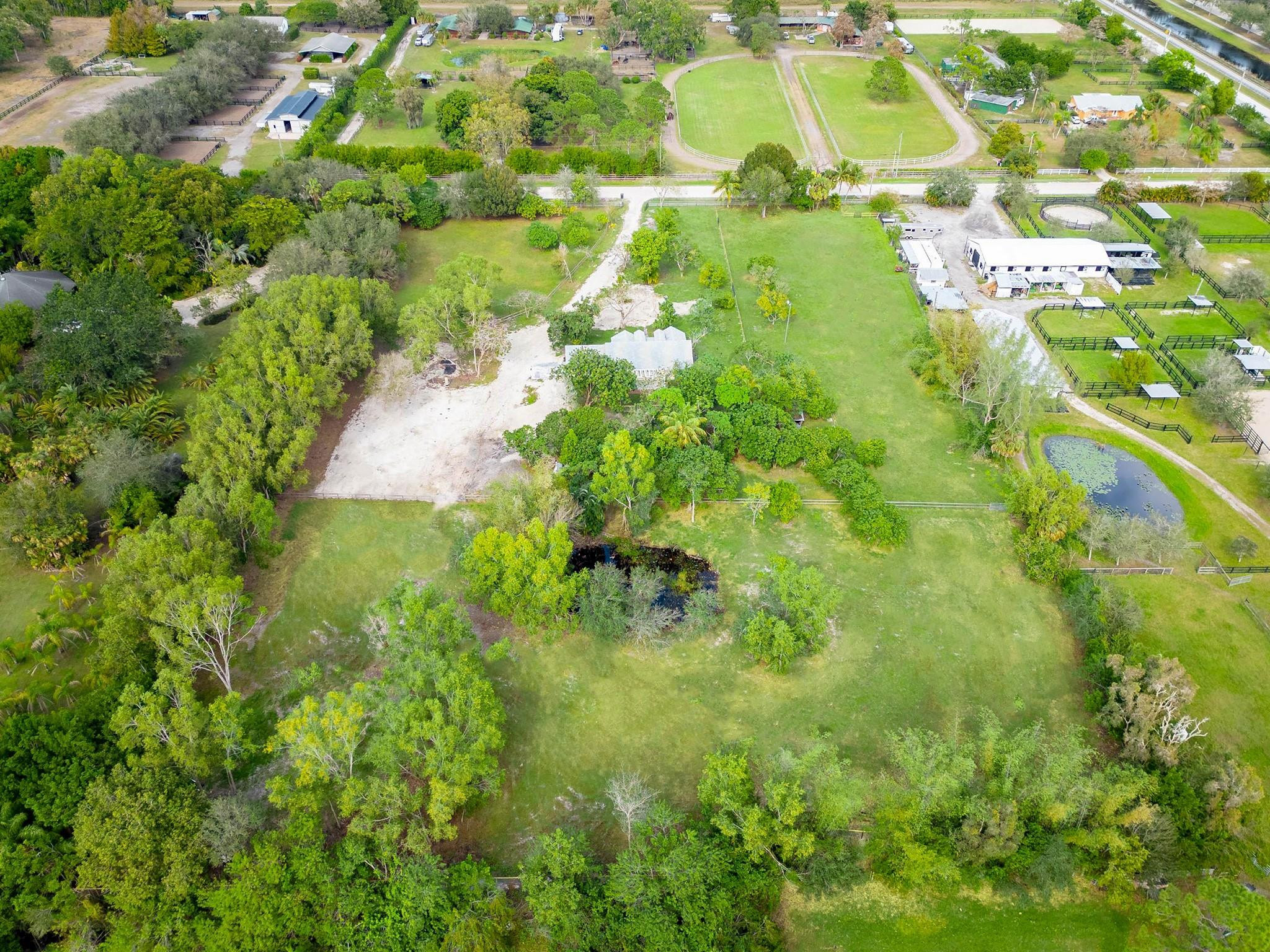 16130 Rustic Road Wellington, FL 33470 - Photo 8 of 14 Photo 8