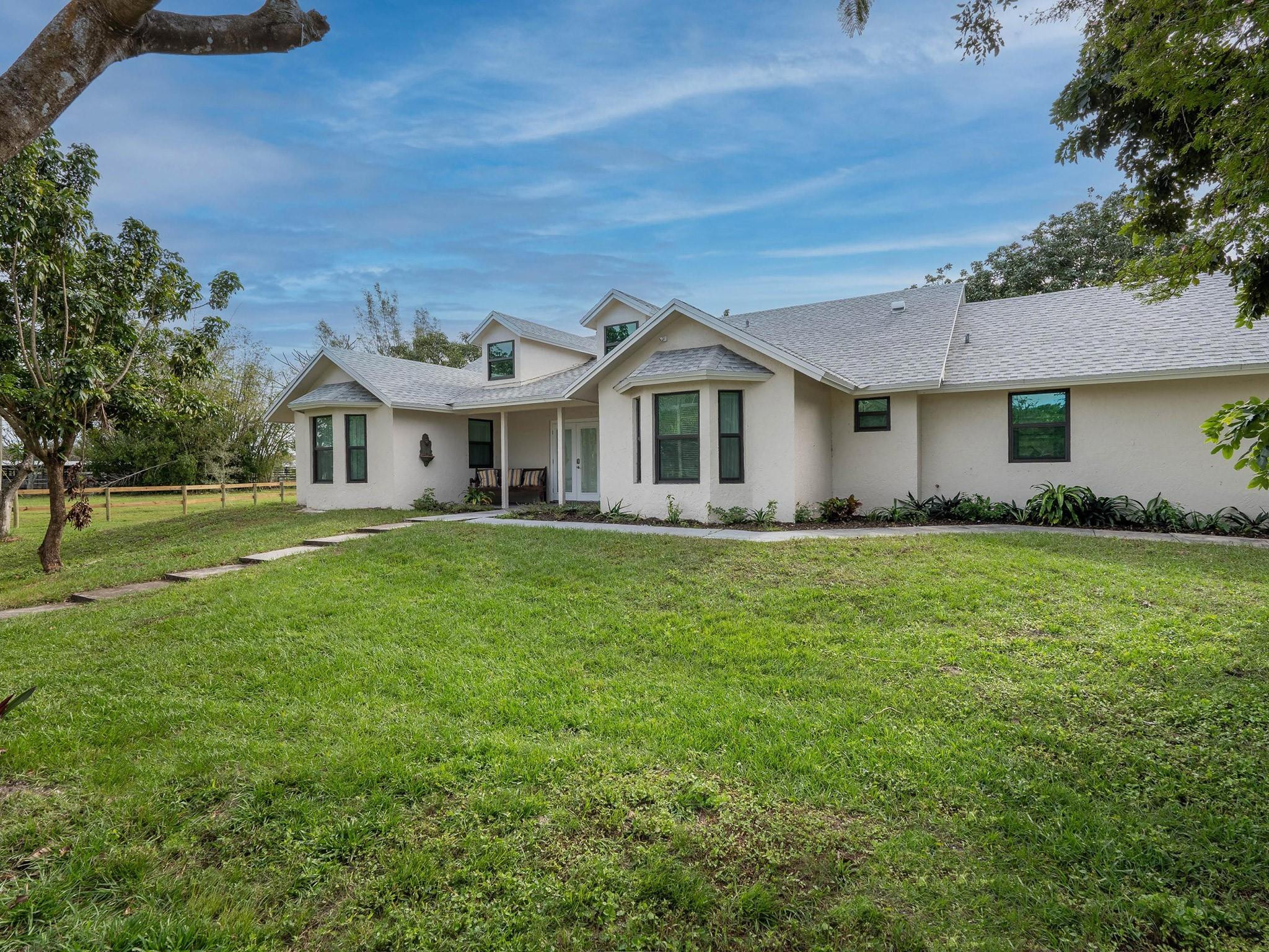 16130 Rustic Road Wellington, FL 33470 - Photo 9 of 14 Photo 9