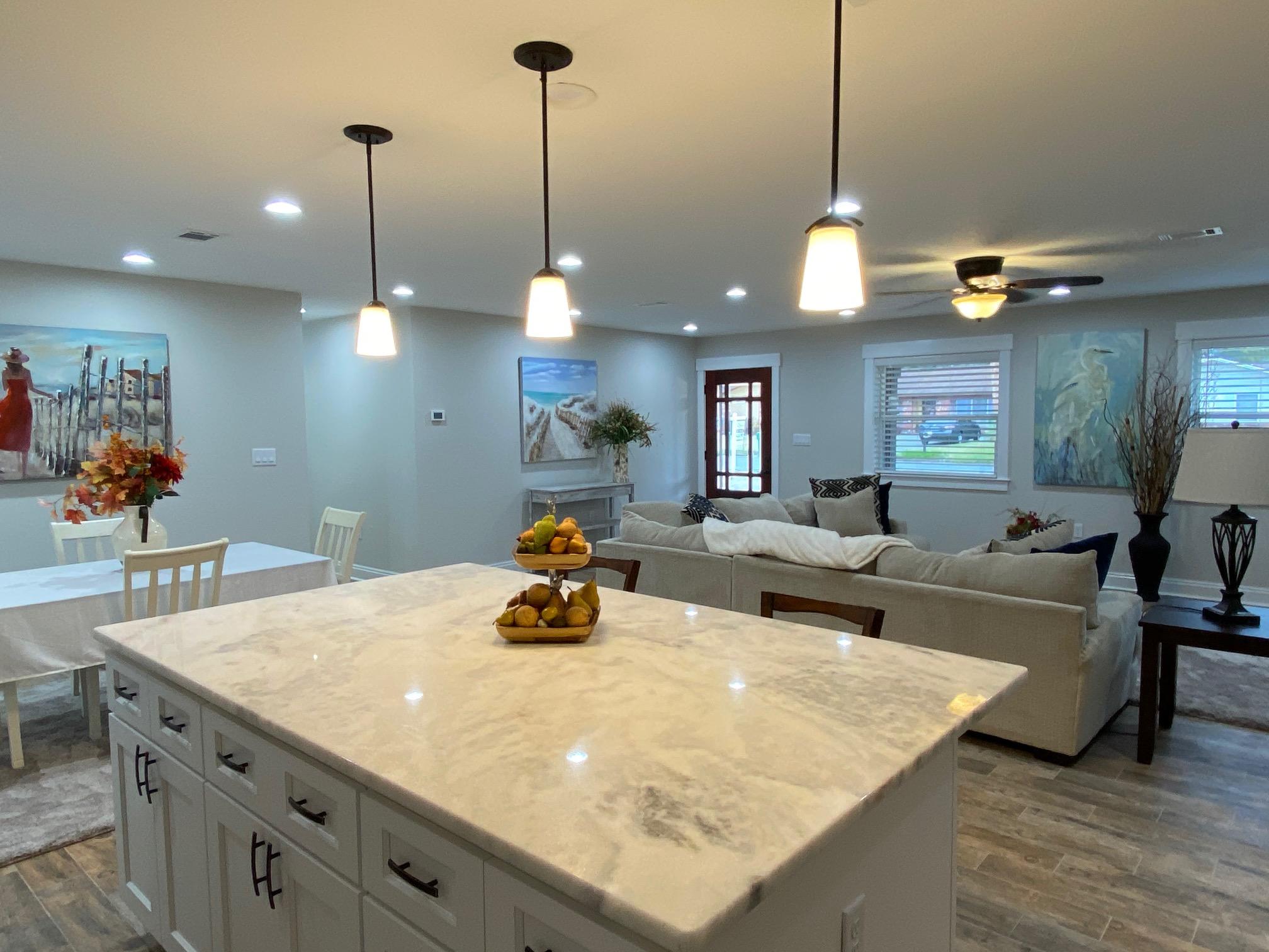 321 St Andrews Drive Niceville, FL 32578 - Photo 3 of 15 a view of a living room and kitchen