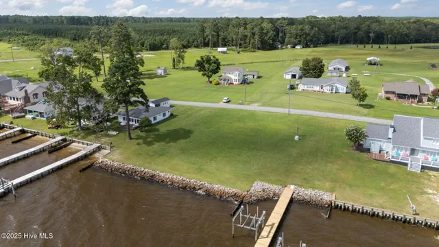 $375,000 | 1741 Bayview Road, Bath, NC 27808