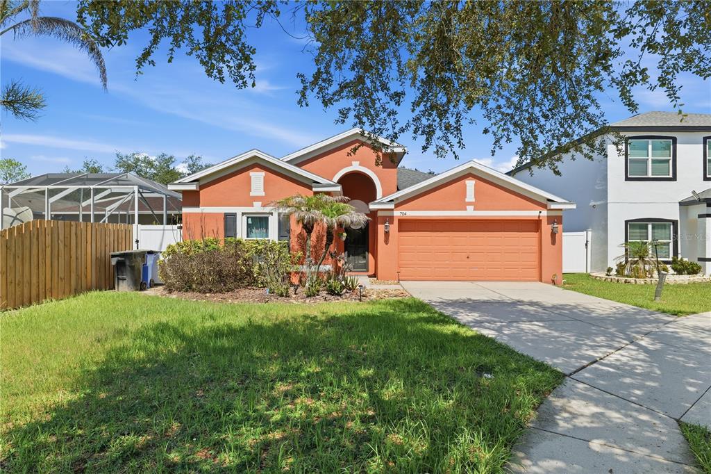 704 Parsons Pointe Street Seffner, FL 33584 - Photo 2 of 36