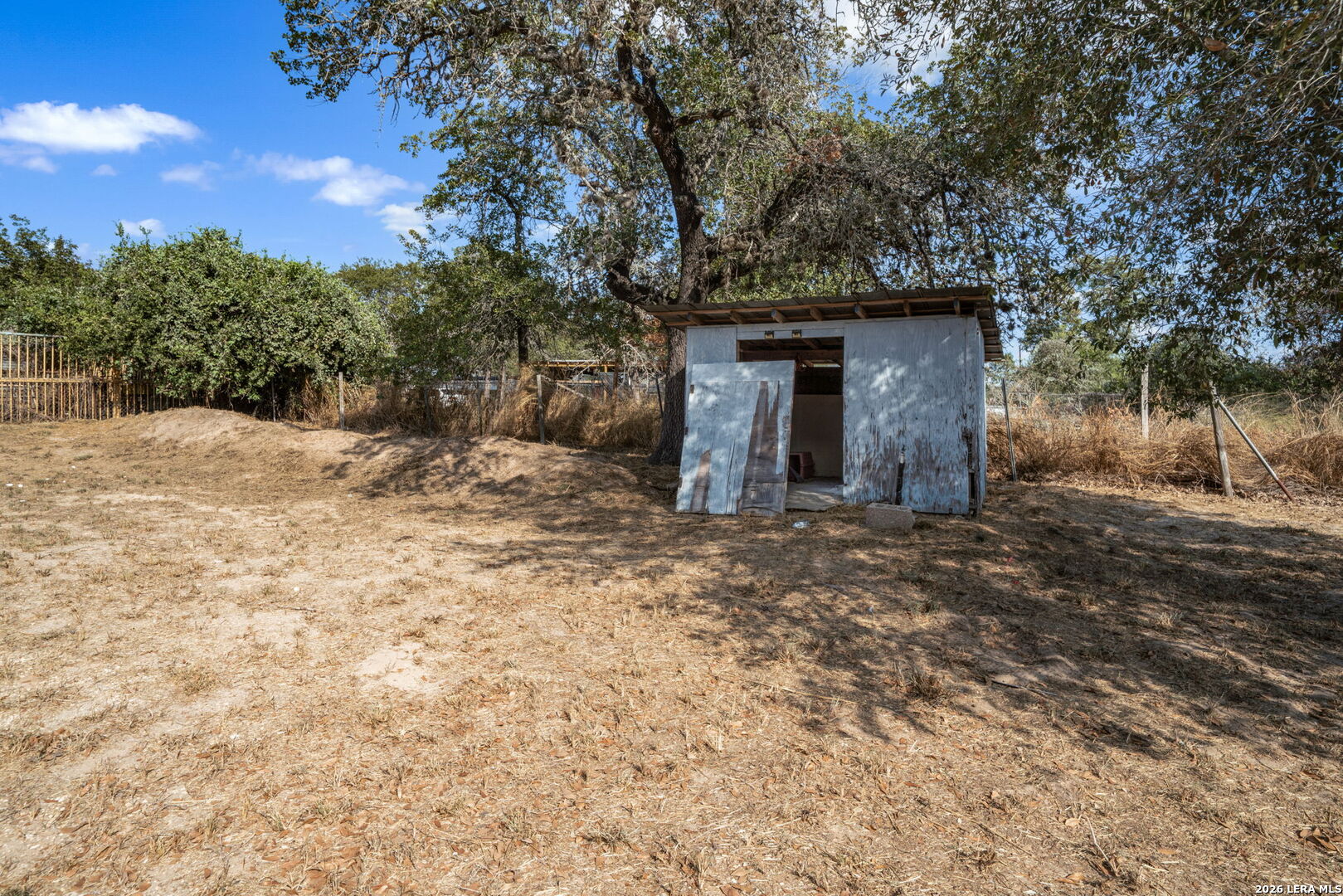974 South Addison Street San Antonio, TX 78264 - Photo 37 of 37 a view of a backyard