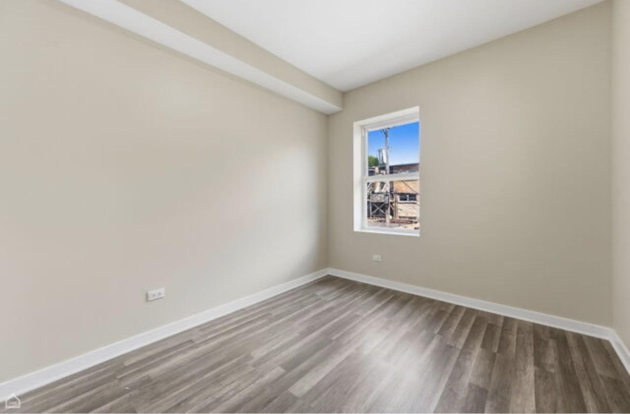 7741 South Phillips Avenue, Unit 2 Chicago, IL 60649 - Photo 12 of 15